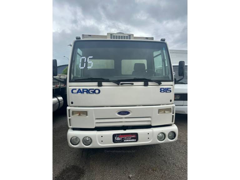FORD - CARGO 815 - 2005/2005 - Branca - Sob Consulta